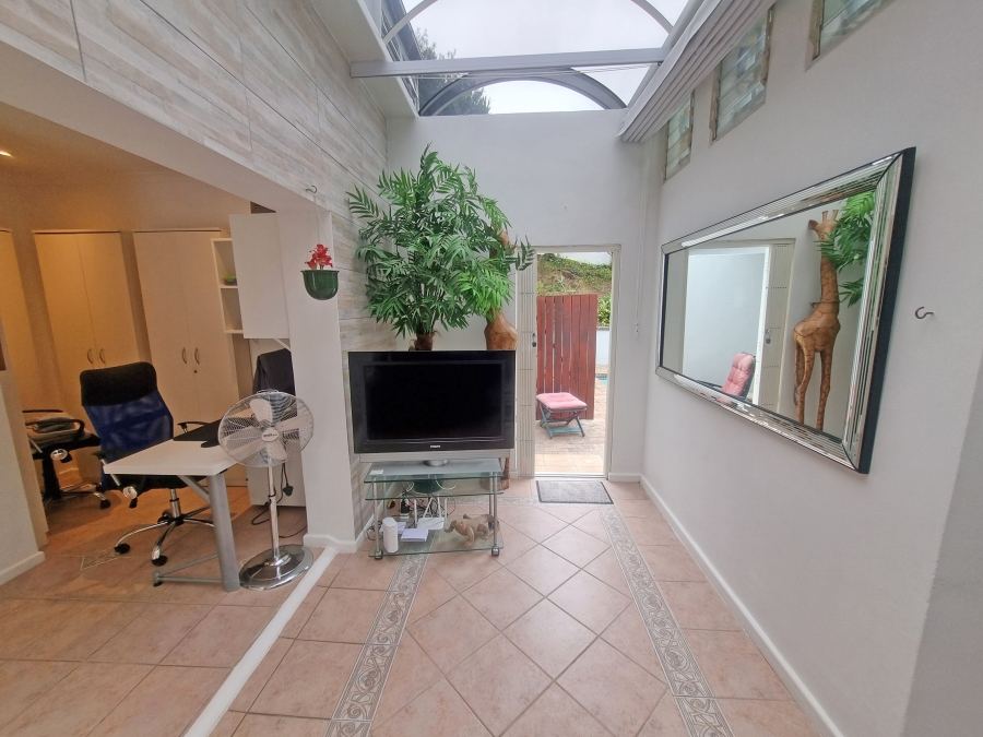 To Let 1 Bedroom Property for Rent in Hout Bay Western Cape